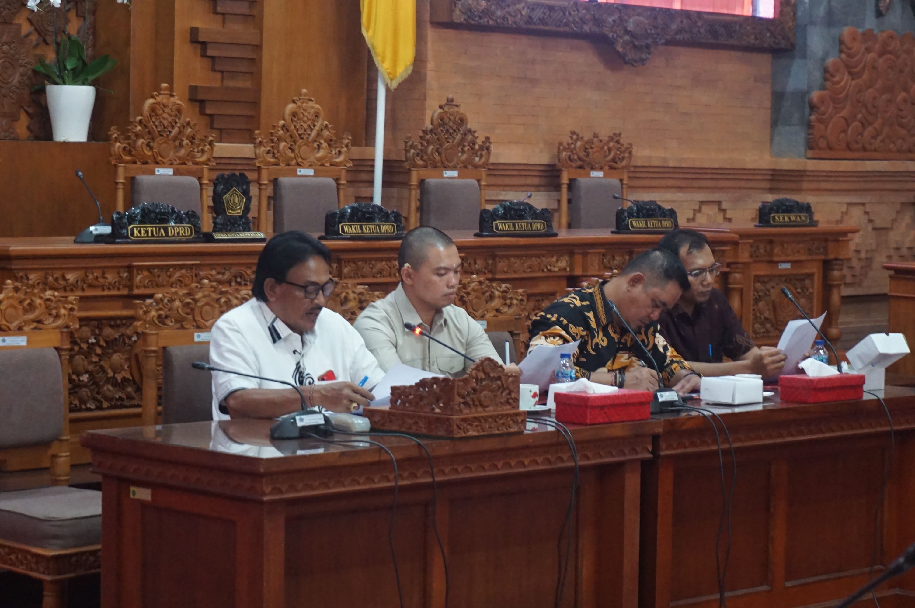 BADAN MUSYAWARAH DPRD KOTA DENPASAR AGENDAKAN PENYAMPAIAN LAPORAN RESES PADA BULAN DESEMBER 2024