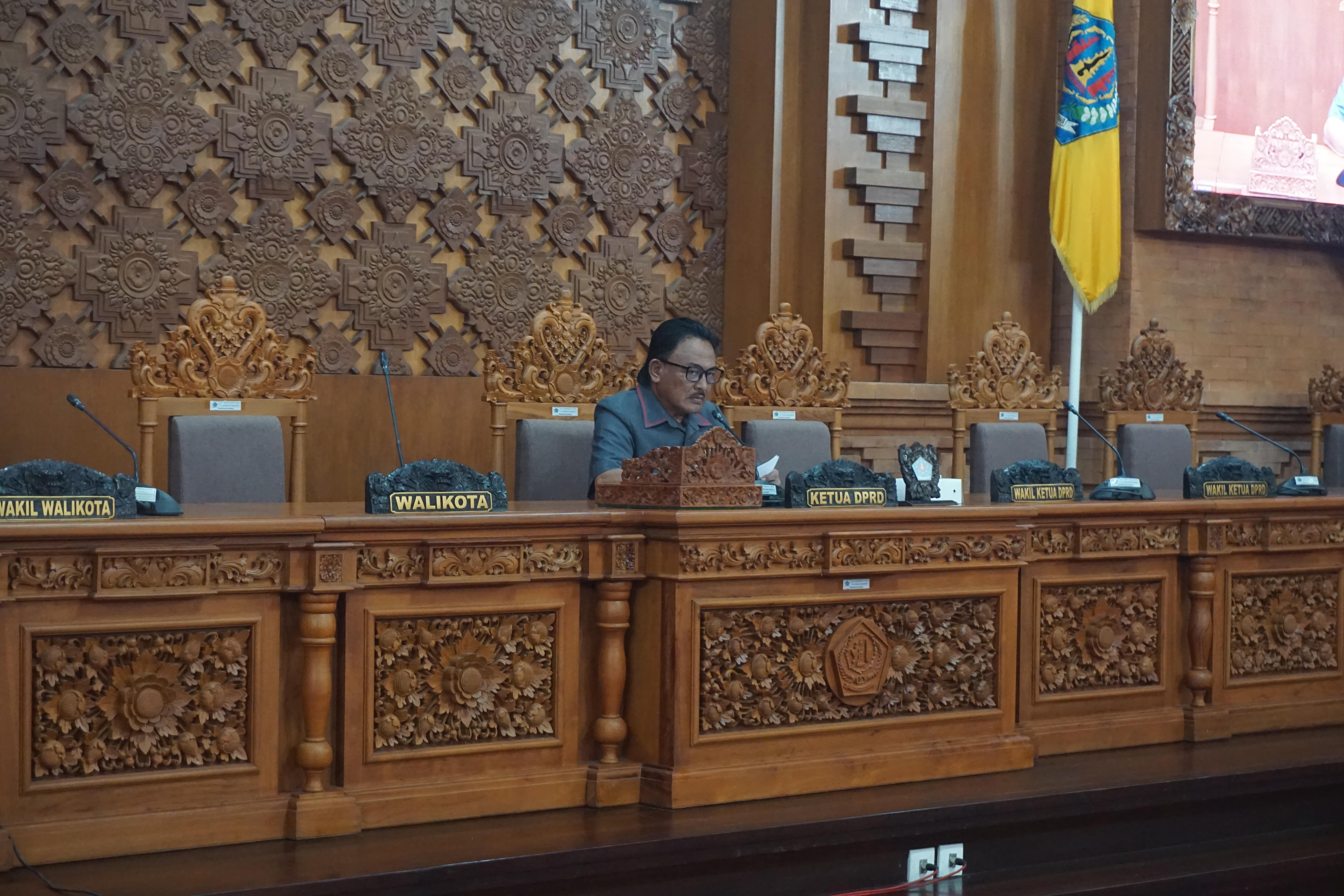 SELURUH ANGGOTA DPRD KOTA DENPASAR SETUJUI PERUBAHAN JADWAL DPRD BULAN AGUSTUS 2024