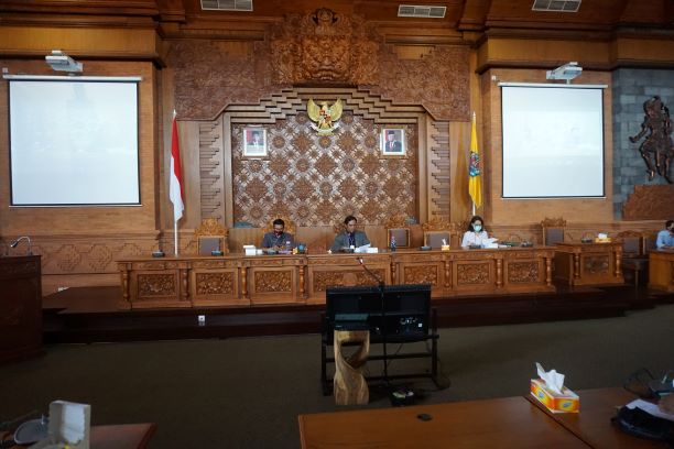 RAPAT KERJA PANSUS X DPRD KOTA DENPASAR
