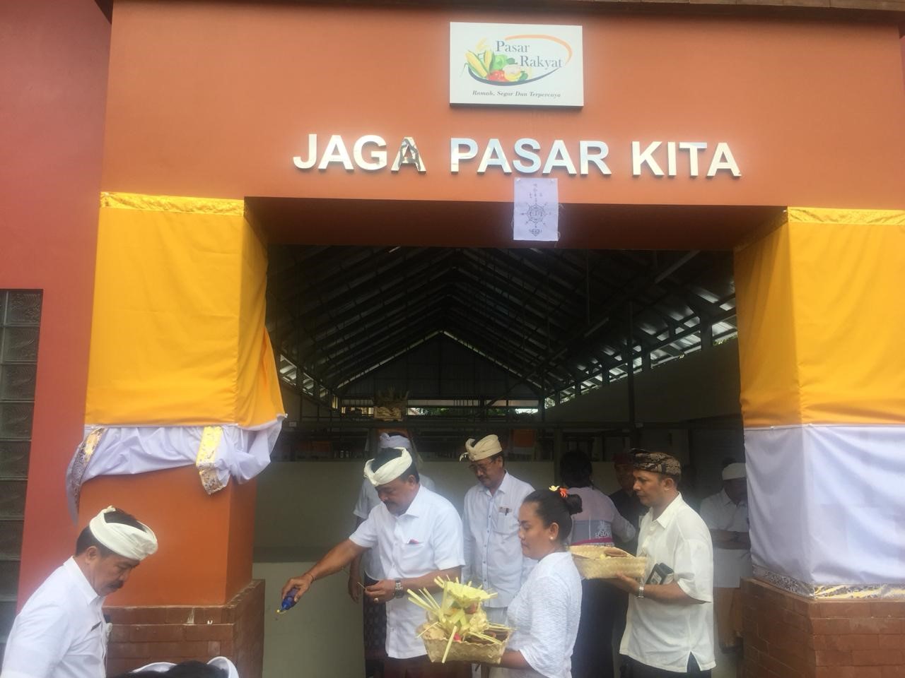 PEMELASPASAN PASAR ANYAR SARI KOTA DENPASAR